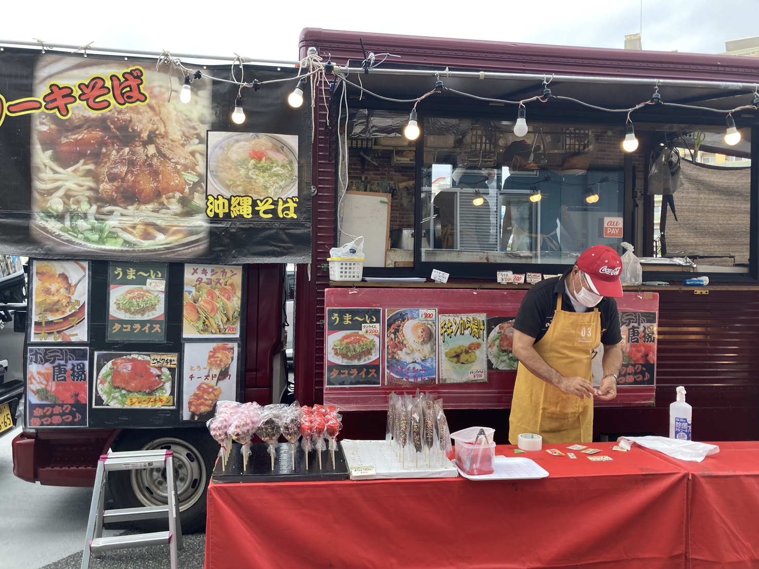 琉球三菱　琉球三菱自動車　三菱自動車　三菱自動車浦添店　ショールーム　ディーラー　ダイニングタカ　キッチンカー沖縄